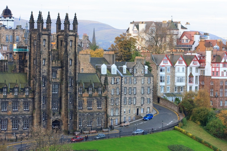 edinburgh_house_facades