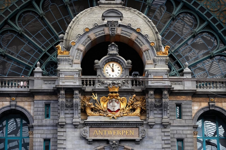 Estación de trenes Antwerpen-Centraal