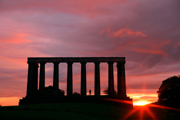 Monumento Nacional ao pôr do sol